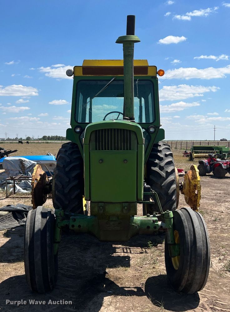 image for item DS8370 1971 John Deere 4620  tractor