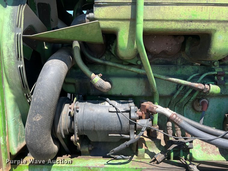 image for item DS8370 1971 John Deere 4620  tractor