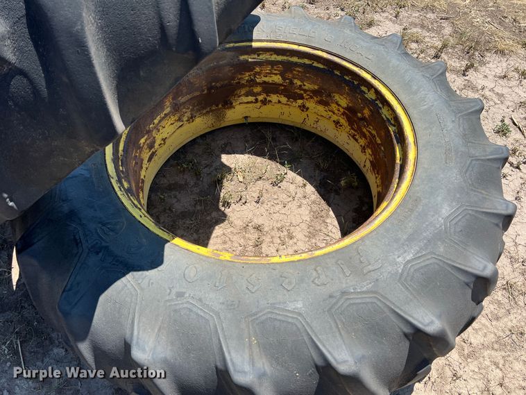 image for item DS8370 1971 John Deere 4620  tractor