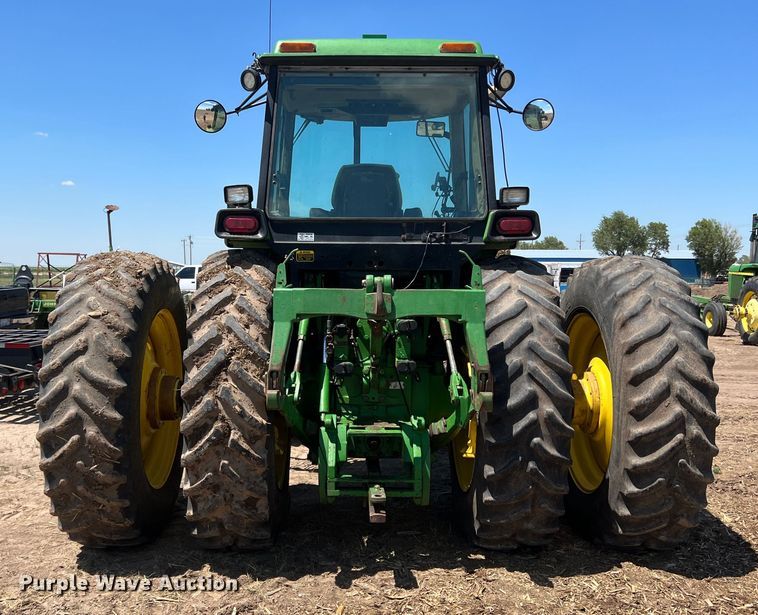 image for item DS8372 1992 John Deere 4960  MFWD tractor