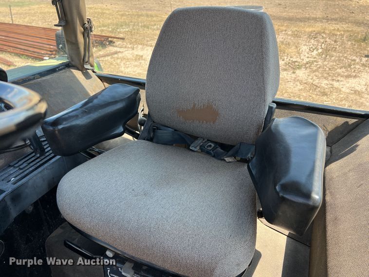 image for item DS8372 1992 John Deere 4960  MFWD tractor