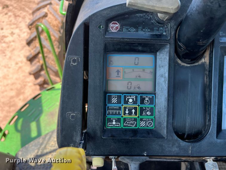 image for item DS8372 1992 John Deere 4960  MFWD tractor