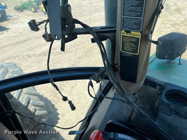 image for item DS8372 1992 John Deere 4960  MFWD tractor