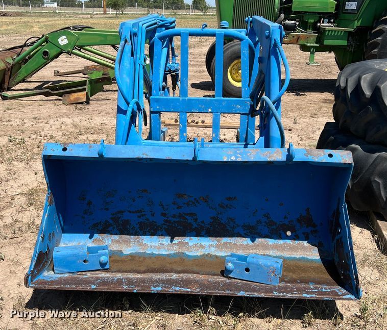 image for item DS8374 Ford  loader