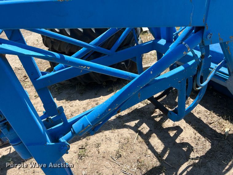image for item DS8374 Ford  loader