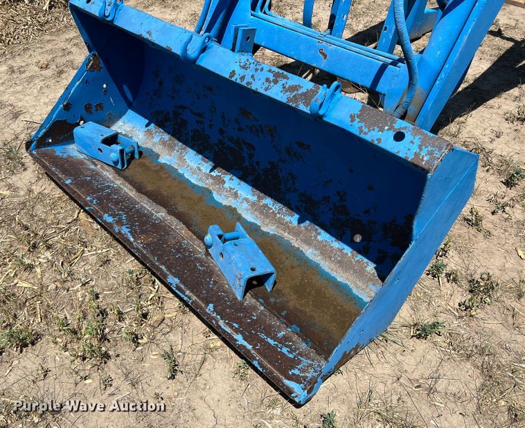 image for item DS8374 Ford  loader