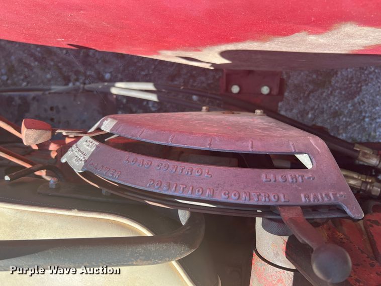 image for item HL9054 International 606  tractor