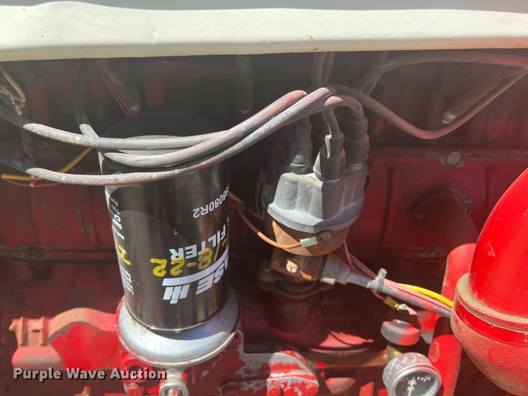 image for item HL9054 International 606  tractor