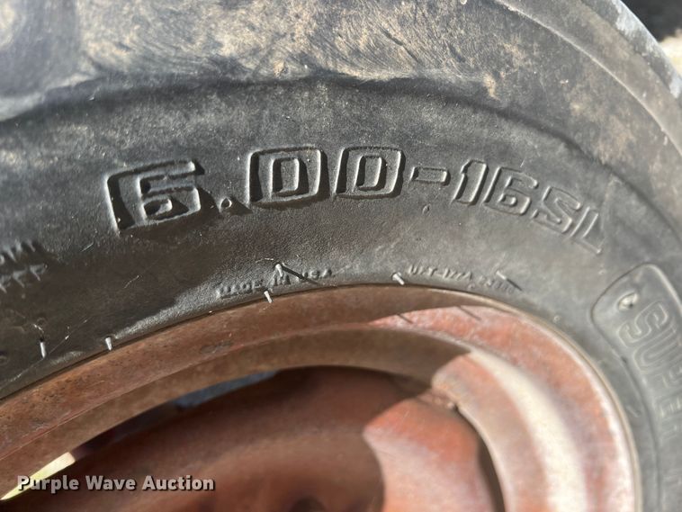 image for item HL9054 International 606  tractor