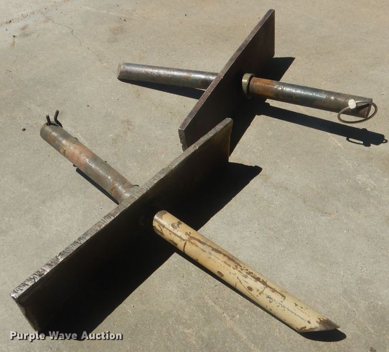 image for item HU9413 Dew Eze 660  bale loader