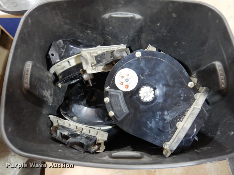 image for item JH9711 Kinze 3200  no-till planter