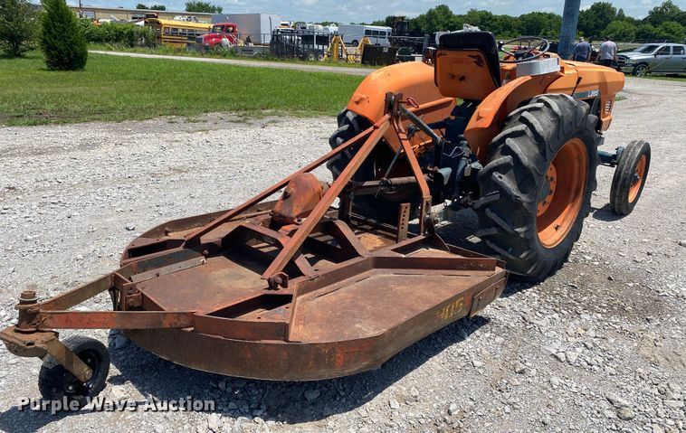 image for item JU9262 Kubota L285  tractor