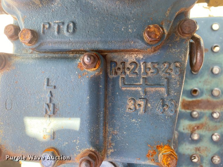 image for item JU9262 Kubota L285  tractor