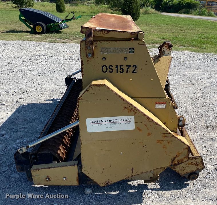 image for item JU9266 Land Pride OS1572  seeder