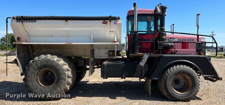 image for item KC9840 Case IH Titan FLX4300  applicator