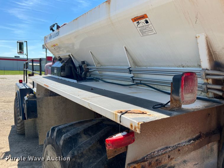 image for item KC9840 Case IH Titan FLX4300  applicator