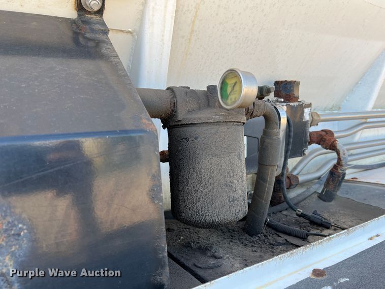 image for item KC9840 Case IH Titan FLX4300  applicator