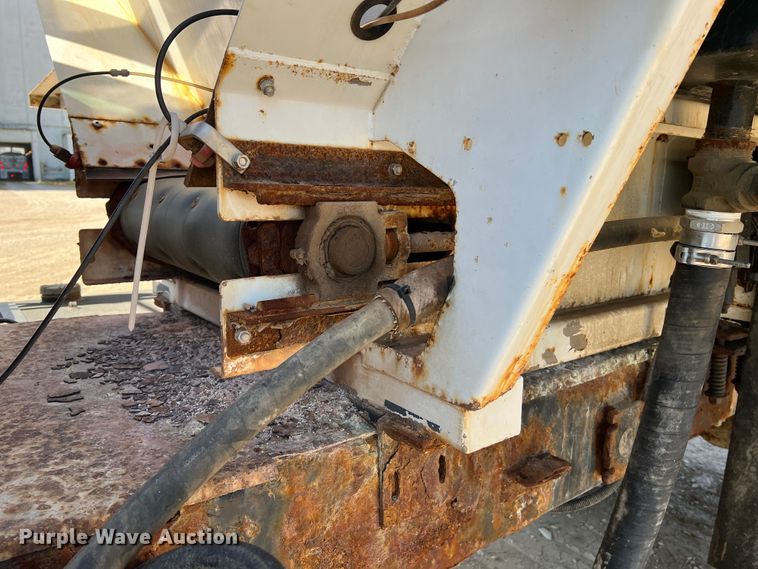 image for item KC9840 Case IH Titan FLX4300  applicator