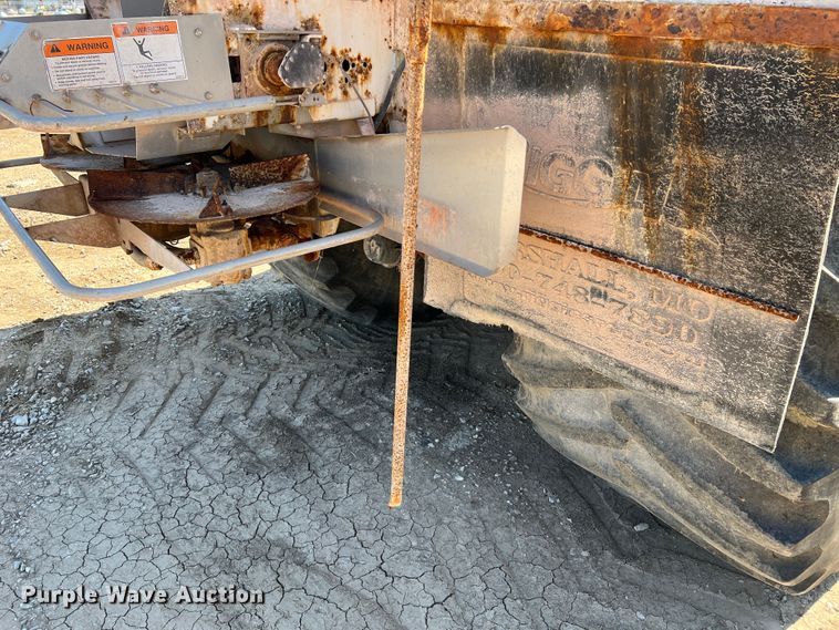 image for item KC9840 Case IH Titan FLX4300  applicator