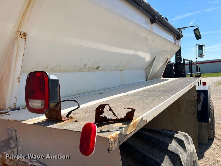 image for item KC9840 Case IH Titan FLX4300  applicator