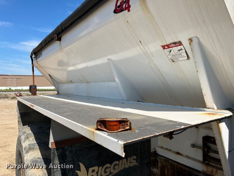 image for item KC9840 Case IH Titan FLX4300  applicator