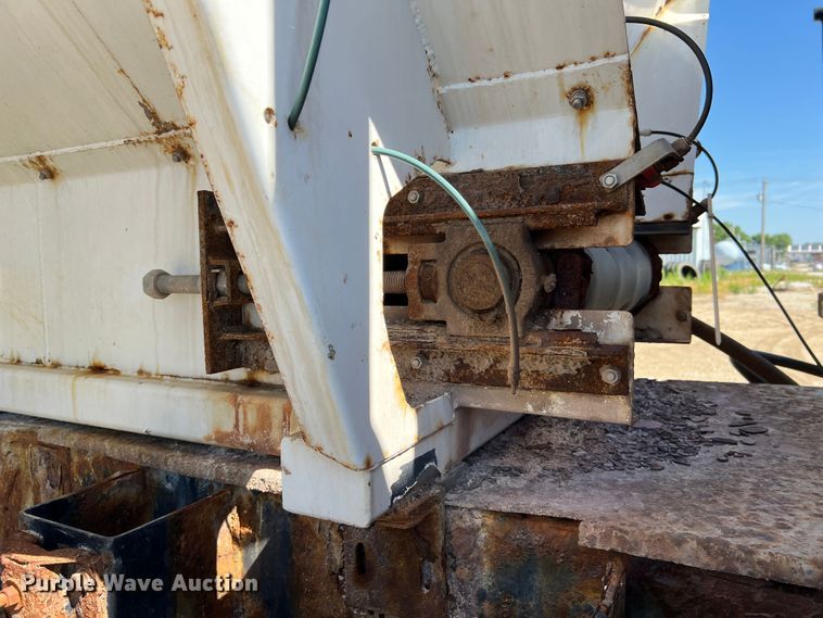 image for item KC9840 Case IH Titan FLX4300  applicator