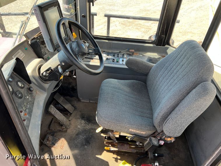 image for item KC9840 Case IH Titan FLX4300  applicator