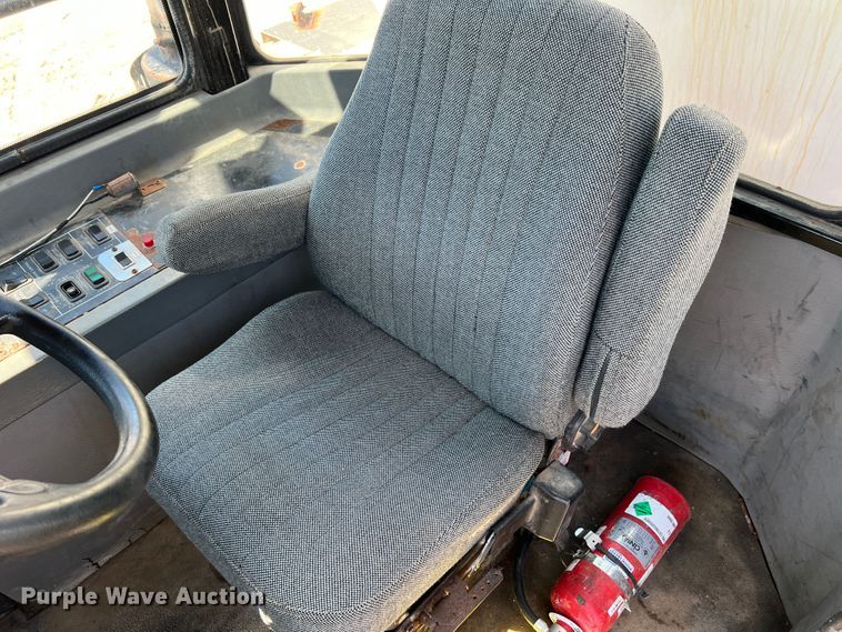 image for item KC9840 Case IH Titan FLX4300  applicator