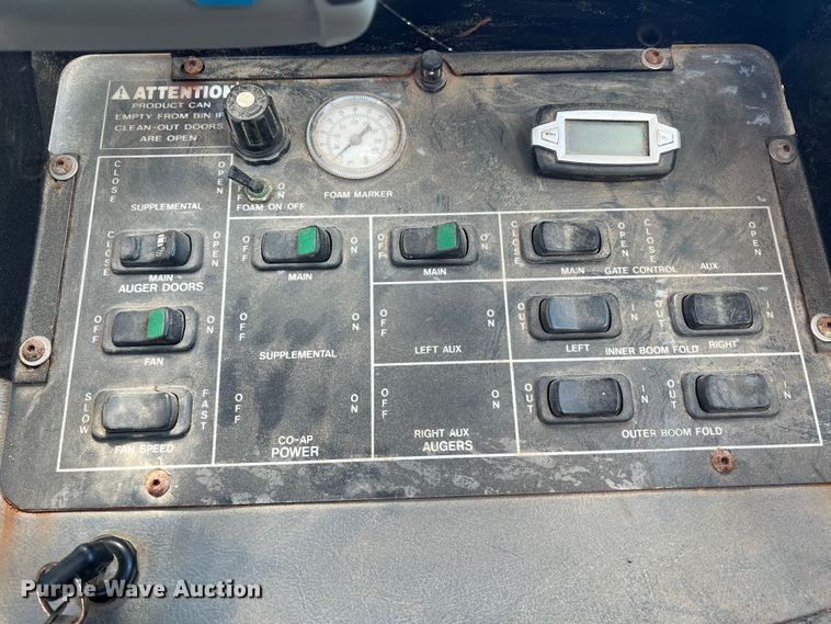 image for item KC9840 Case IH Titan FLX4300  applicator