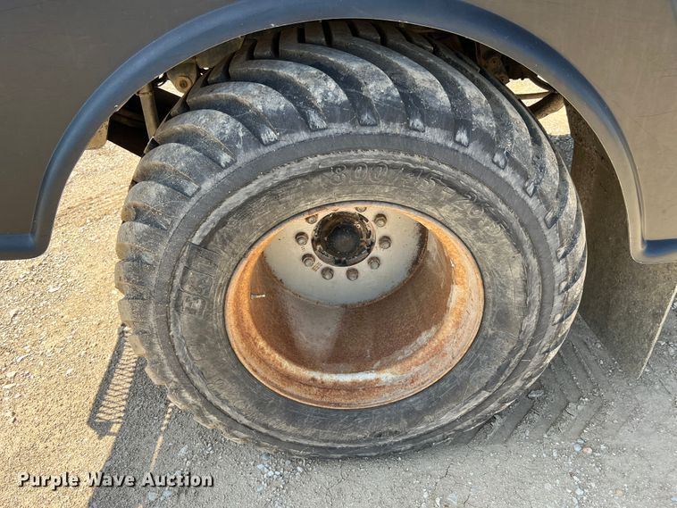 image for item KC9840 Case IH Titan FLX4300  applicator