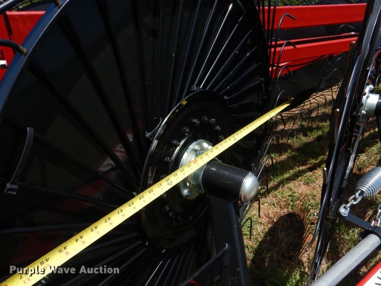 image for item KJ9890 2020 H&S 5114  hay rake