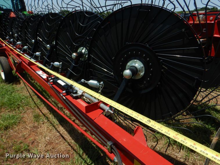 image for item KJ9890 2020 H&S 5114  hay rake