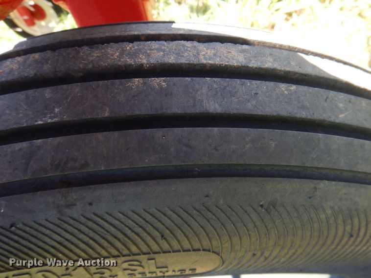 image for item KJ9890 2020 H&S 5114  hay rake