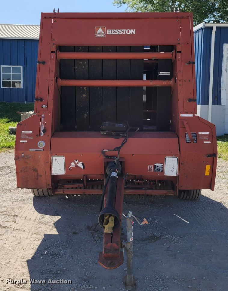 image for item KT9882 Hesston 565A  round baler
