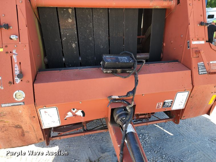 image for item KT9882 Hesston 565A  round baler