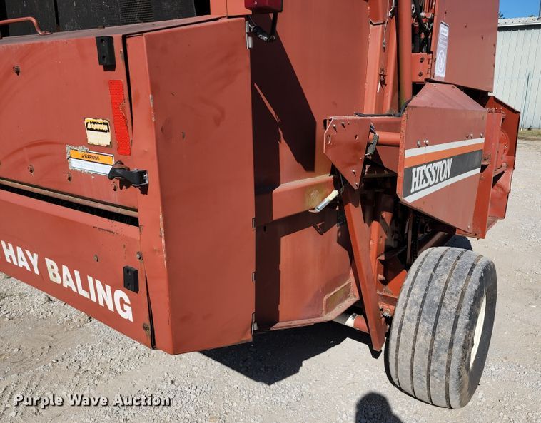 image for item KT9882 Hesston 565A  round baler