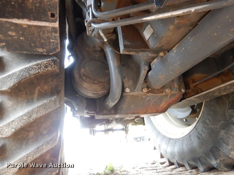 image for item LP9384 2004 Buhler Versatile 2180 Genesis II  MFWD tractor