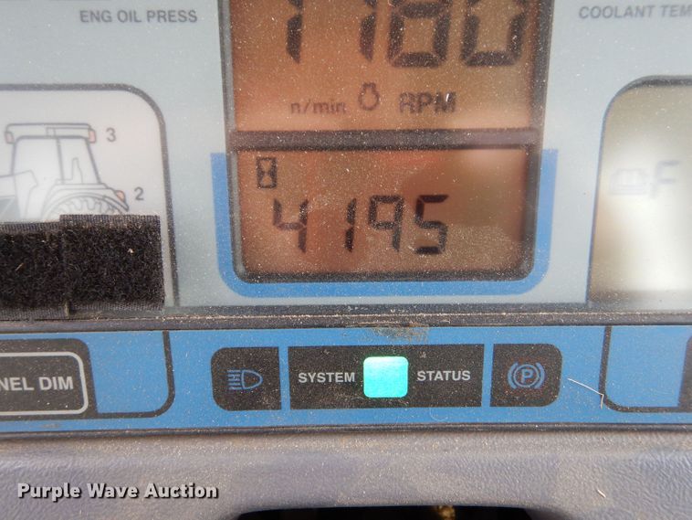 image for item LP9384 2004 Buhler Versatile 2180 Genesis II  MFWD tractor