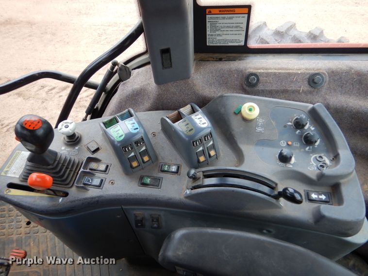 image for item LP9384 2004 Buhler Versatile 2180 Genesis II  MFWD tractor