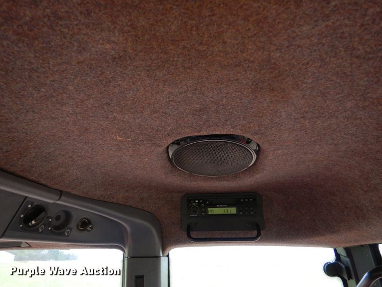 image for item LP9384 2004 Buhler Versatile 2180 Genesis II  MFWD tractor