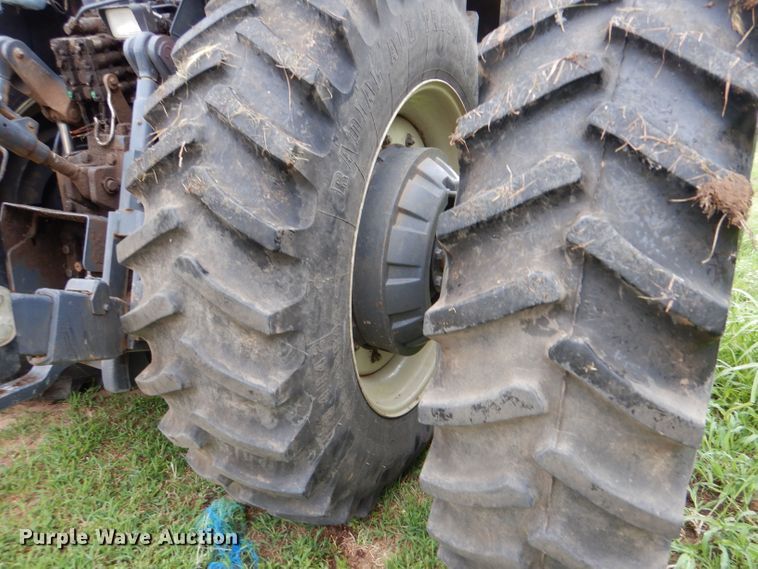 image for item LP9384 2004 Buhler Versatile 2180 Genesis II  MFWD tractor