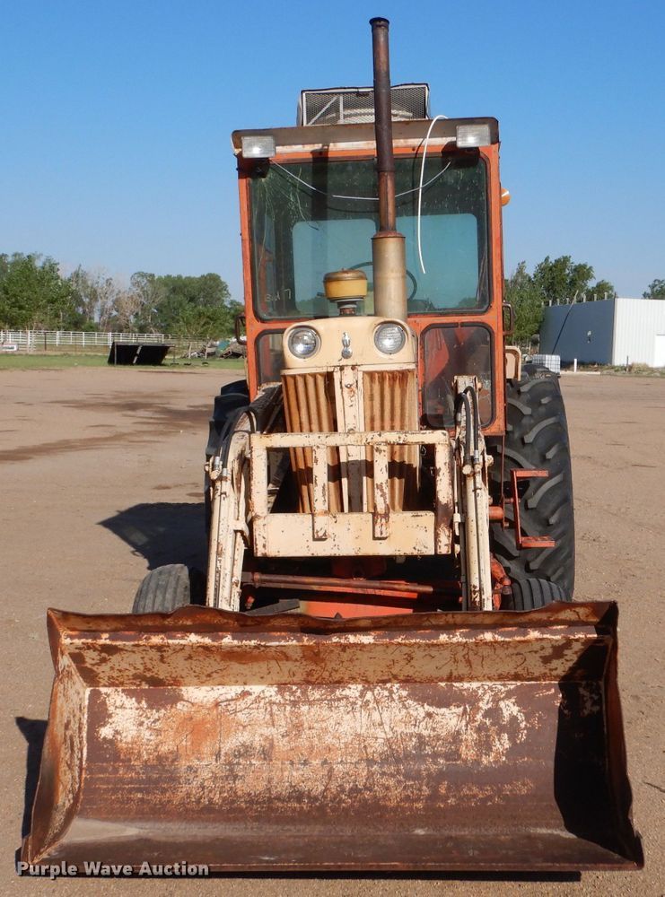 image for item LP9404 Case 930 Comfort King  tractor