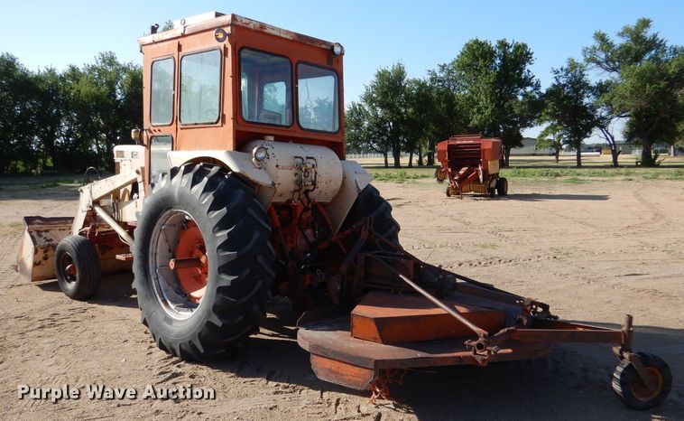 image for item LP9404 Case 930 Comfort King  tractor