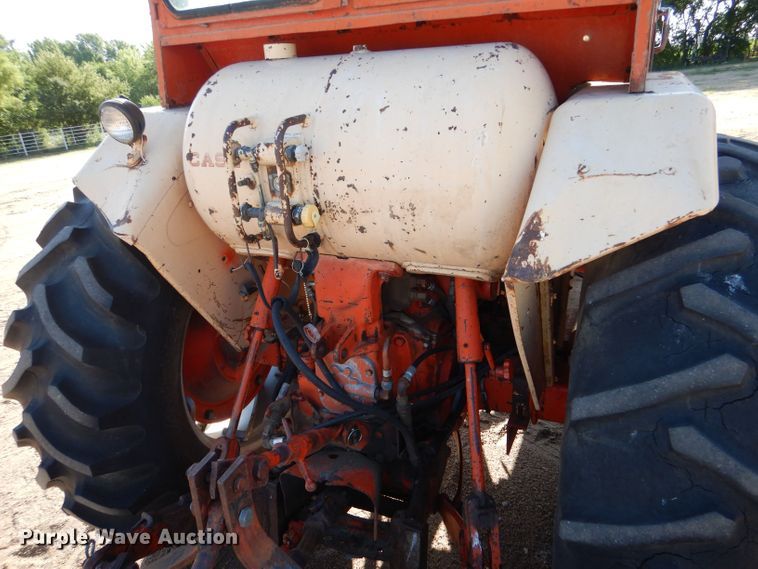 image for item LP9404 Case 930 Comfort King  tractor