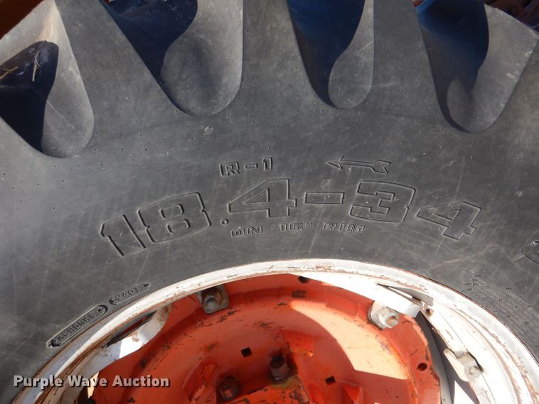 image for item LP9404 Case 930 Comfort King  tractor