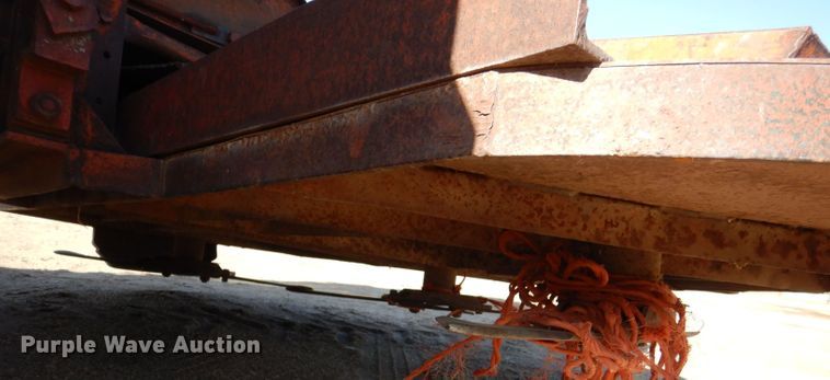 image for item LP9404 Case 930 Comfort King  tractor