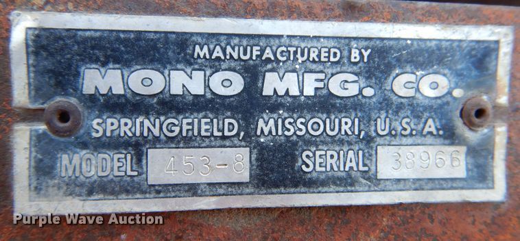 image for item LP9404 Case 930 Comfort King  tractor