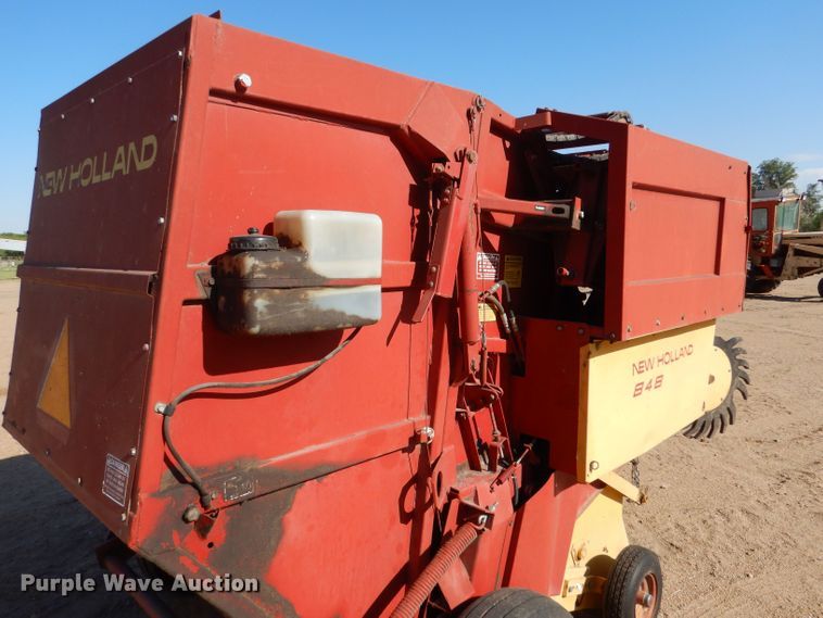 image for item LP9405 New Holland 848  round baler