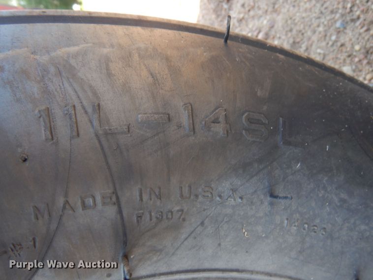 image for item LP9405 New Holland 848  round baler