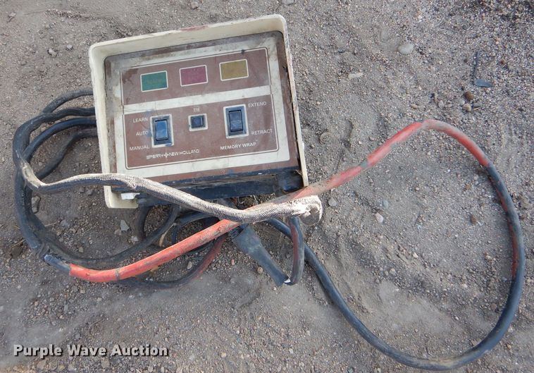 image for item LP9405 New Holland 848  round baler